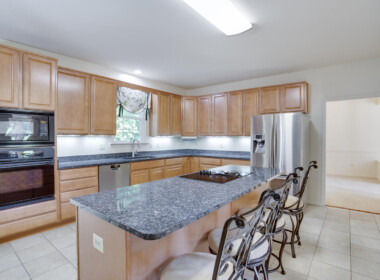 12143 Ten Penny Ln Lusby MD-large-020-032-Kitchen-1500x1000-72dpi