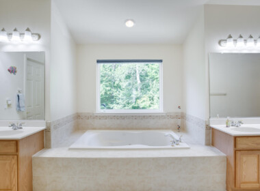 12143 Ten Penny Ln Lusby MD-large-043-068-Owners Bathroom-1500x1000-72dpi